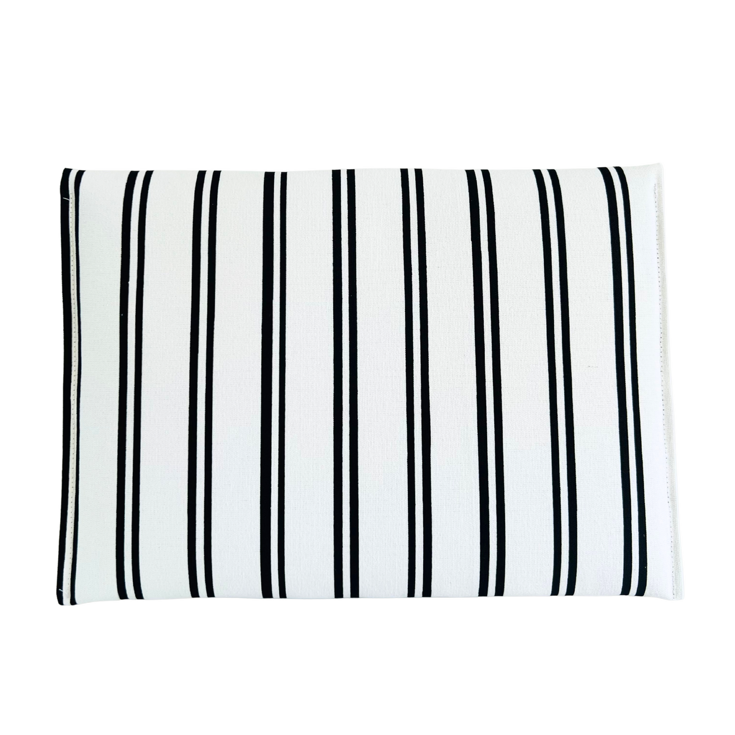 MONOCHROME MOVES | 13" / 14" LAPTOP CASE