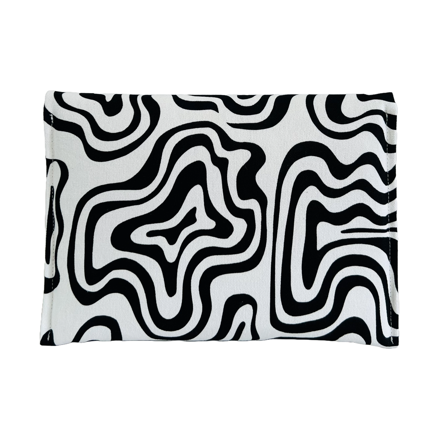 SPACING OUT | LARGE CLUTCH