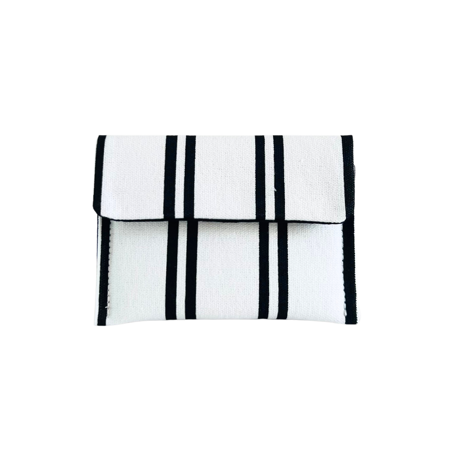 MONOCHROME MOVES | SMALL PURSE