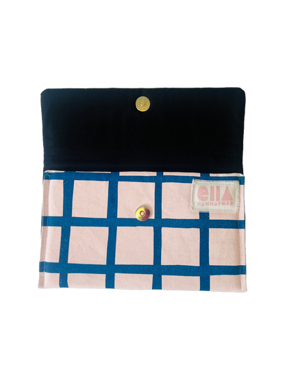 BLUE FIELDS | SMALL CLUTCH