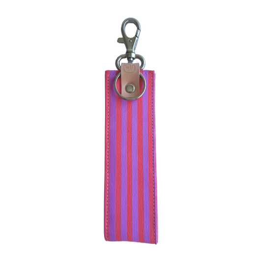 PINKCHAIR | KEYCHAIN