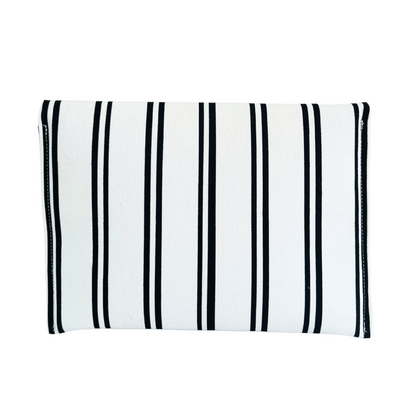 MONOCHROME MOVES | LARGE CLUTCH