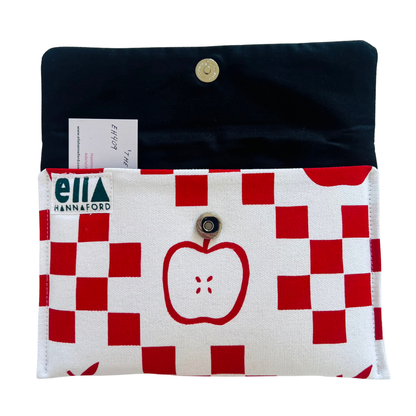 THE FIRST APPLE | SMALL CLUTCH