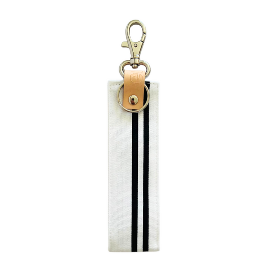 MONOCHROME MOVES | KEYCHAIN