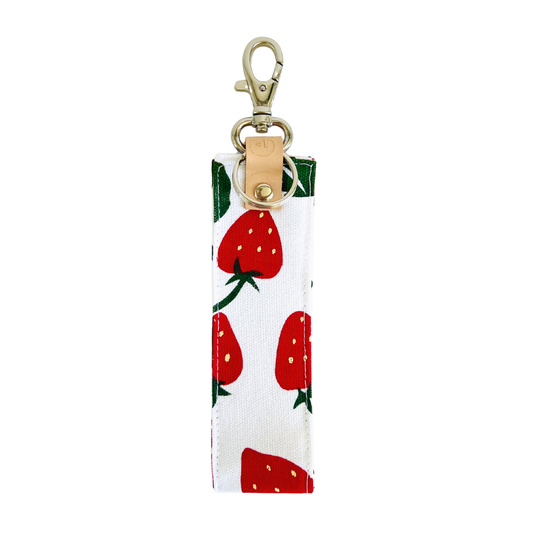 STRAWBERRY MEADOWS | KEYCHAIN