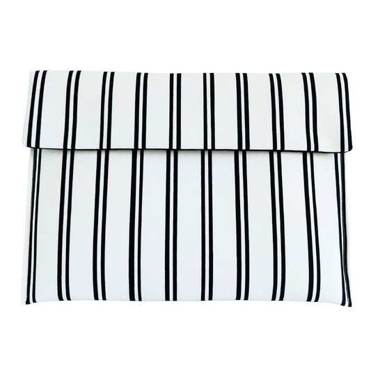 MONOCHROME MOVES | 15"/ 16" LAPTOP CASE